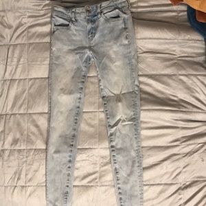 American Eagle Light Wash 00 Short Jeans